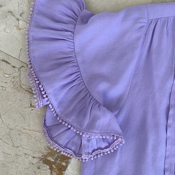 NWT RUBY AND JENNA PINTUCKED TIE WAIST TOP - Picture 5 of 7